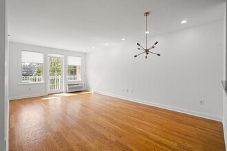 1 Independence Way in Jersey City, NJ - Building Photo - Building Photo