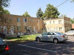 Cherry Street Townhomes in Denver, CO - Building Photo - Building Photo