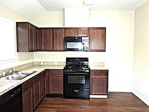 5911 Brenwood Trails Ln in Katy, TX - Building Photo - Building Photo