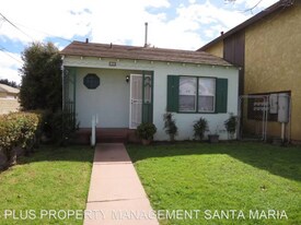 712 N Lincoln St in Santa Maria, CA - Building Photo