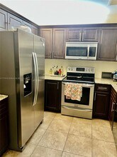 10730 NW 14th St in Plantation, FL - Building Photo - Building Photo