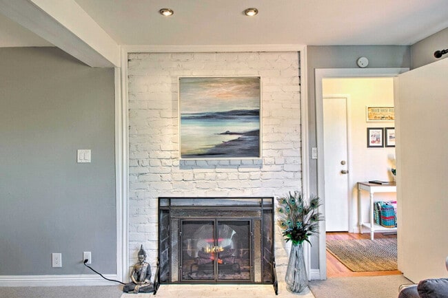 60 Belvedere Ave in Richmond, CA - Building Photo - Building Photo