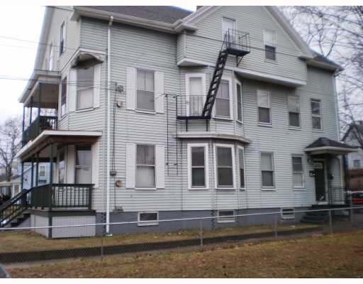 376-378 N Main St in Woonsocket, RI - Foto de edificio - Building Photo