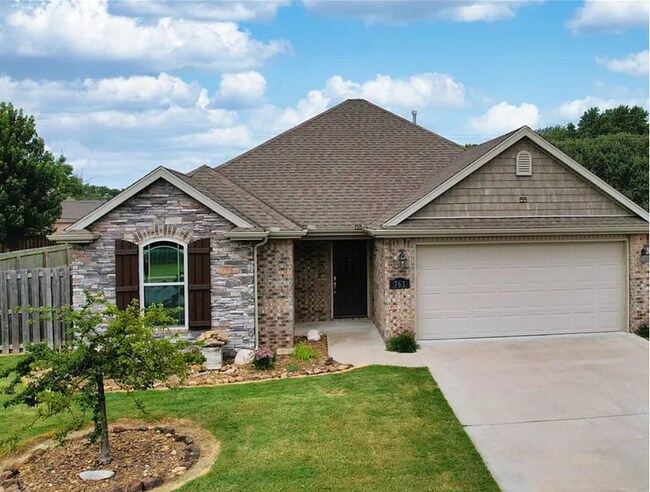 761 Romano Ave in Centerton, AR - Building Photo - Building Photo
