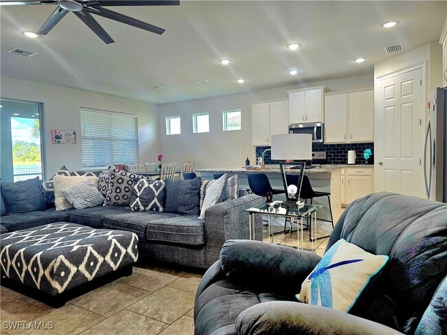 property at 3401 Acapulco Cir