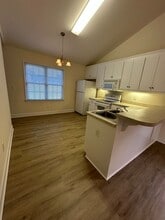 1529 Surrey Ct in Rocky Mount, NC - Building Photo - Building Photo