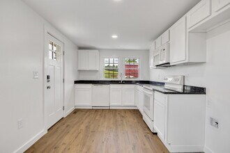 480 Stills Rd in Greeneville, TN - Building Photo - Building Photo