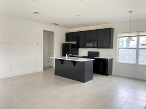 8502 Nemours Pkwy in Orlando, FL - Building Photo - Building Photo