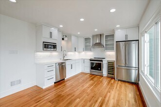 182 Midcrest Way in San Francisco, CA - Building Photo - Building Photo