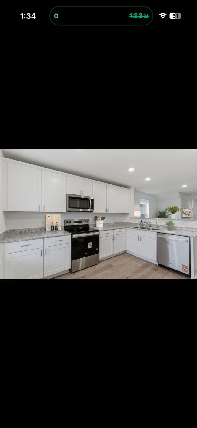 121 Windmill Breeze
