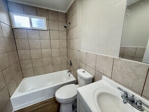 1123 Island Ave in Rockford, IL - Building Photo - Building Photo