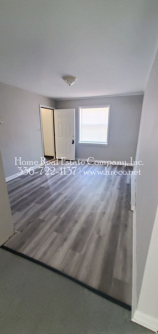 2322 N Cherry St in Winston-Salem, NC - Building Photo - Building Photo