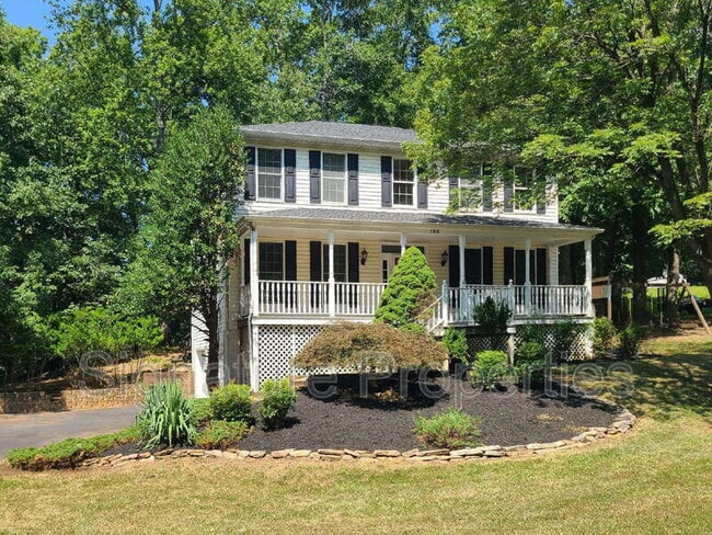 property at 105 Oakwood Dr