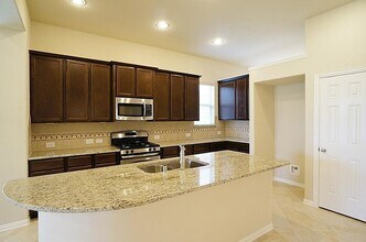 29015 Davenport Dr in Katy, TX - Building Photo - Building Photo