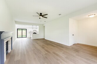 17910 Great Glen Dr in Houston, TX - Building Photo - Building Photo