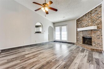 2930 Churchill Way in Garland, TX - Building Photo - Building Photo