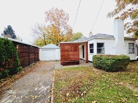 938 Washington St in Wenatchee, WA - Building Photo