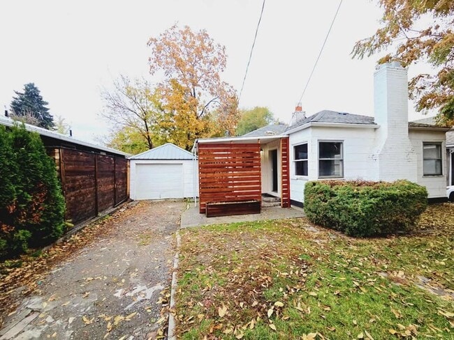 property at 938 Washington St