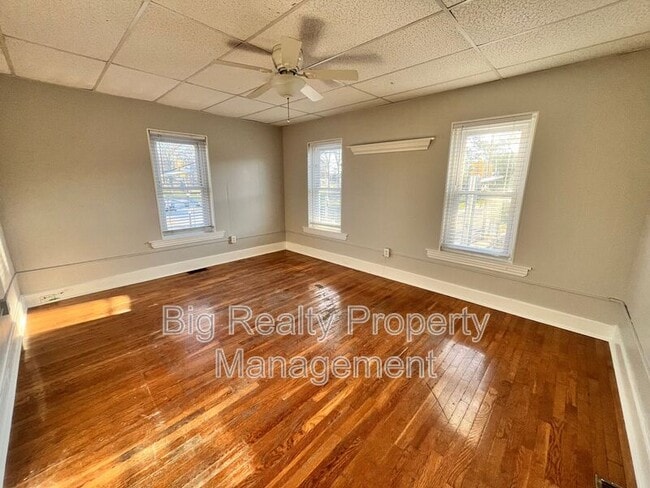 235 E Main St in Lansdale, PA - Building Photo - Building Photo
