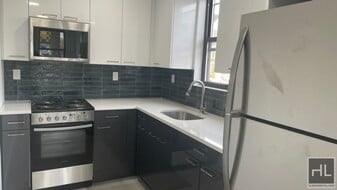 BRAND NEW CONSTRUCTED MODERN 1 BEDROOM w in Brooklyn, NY - Building Photo