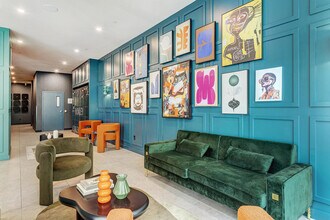 2061 Rue Stanley, Unit SI ID1294645P in Montréal, QC - Building Photo - Building Photo