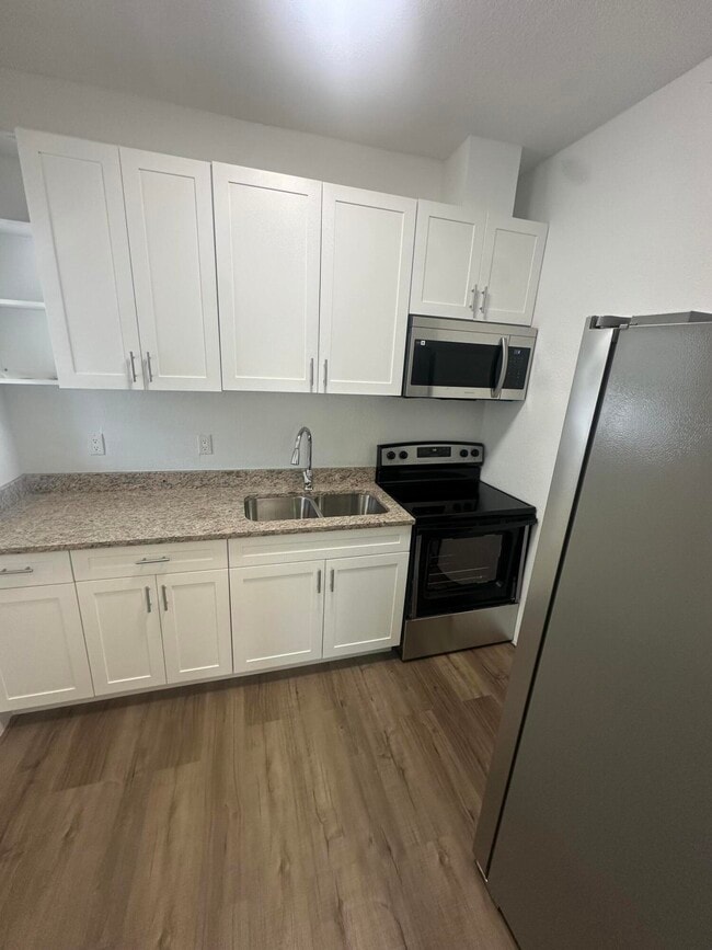 624 S 12th St in Fort Pierce, FL - Building Photo - Building Photo