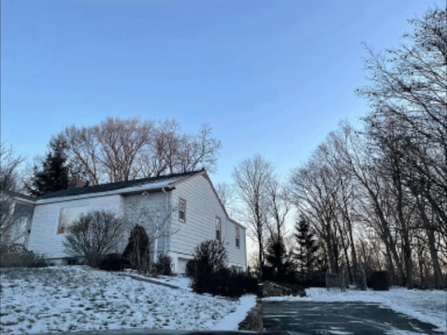 property at 33 Gorham Pl