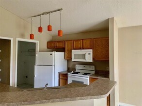 130 Wornall Dr in Sanford, FL - Building Photo - Building Photo