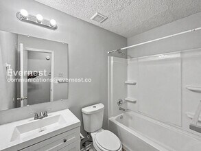 3465 Cherry Cove W in Horn Lake, MS - Building Photo - Building Photo