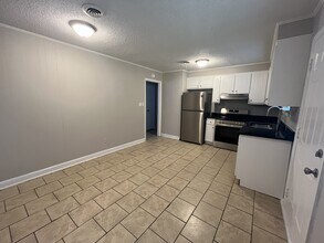 2425 Amsterdam Dr in Augusta, GA - Building Photo - Building Photo