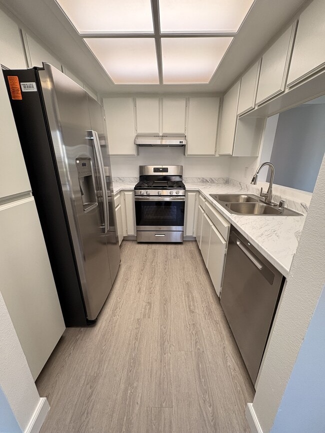 2079 Lakeridge Cir in Chula Vista, CA - Building Photo - Building Photo