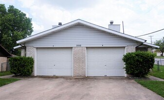 2112 Hinkle Ave, Unit Unit B in Killeen, TX - Building Photo
