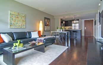 330 Mission Bay Boulevard North in San Francisco, CA - Building Photo - Building Photo