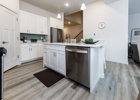 5722 Villa Lorenzo Dr in Colorado Springs, CO - Building Photo