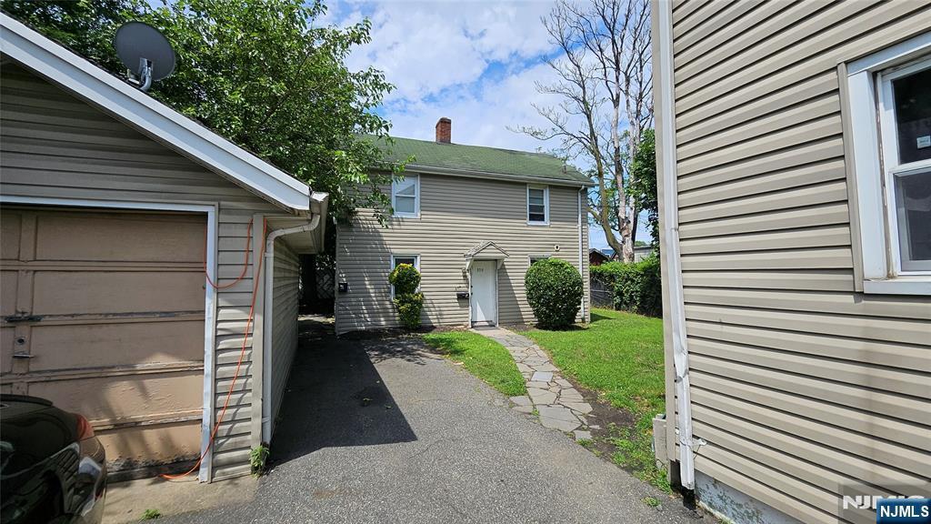 309 Hudson St in Hackensack, NJ - Building Photo