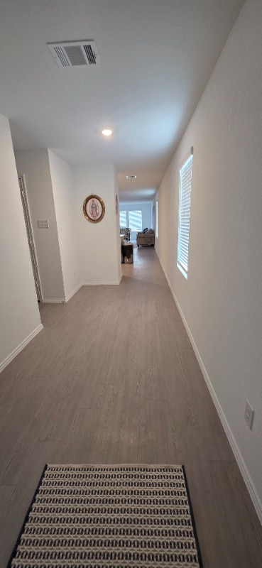 115 Kings Row Ln in Jarrell, TX - Foto de edificio - Building Photo