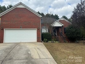 3802 Cassidy Dr in Waxhaw, NC - Building Photo