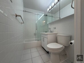 WEST 22 STREET, Unit 7S in New York, NY - Building Photo - Building Photo