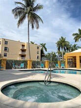 1350 SE 3rd Ave in Dania Beach, FL - Building Photo - Building Photo