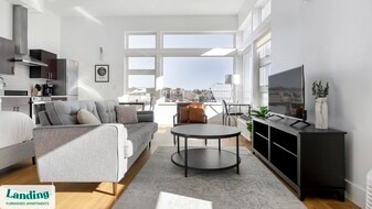 135 Adams St in Denver, CO - Building Photo