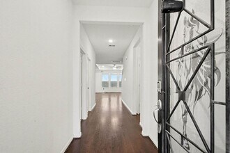 8114 Royal Palm Ct in Fulshear, TX - Building Photo - Building Photo