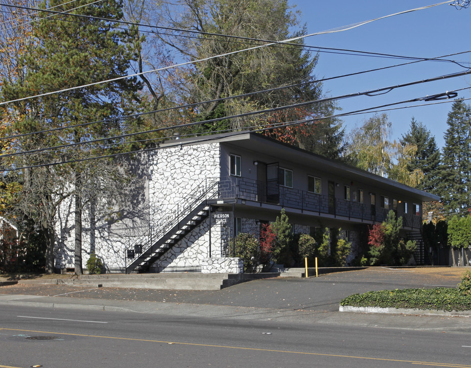 Pierson Place in Beaverton, OR - Building Photo