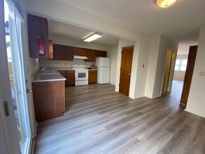 414 W Northlane Dr in Bloomington, IN - Building Photo - Building Photo