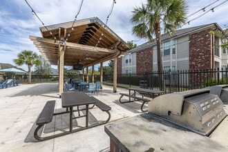 Highland Club in Baton Rouge, LA - Building Photo - Building Photo