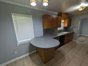 7519 Odom Rd in Silsbee, TX - Building Photo - Building Photo