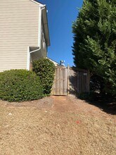27 Highoak Dr in Marietta, GA - Building Photo - Building Photo