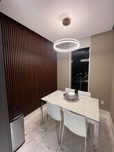 21205 NE 37th Ave, Unit 2605 in Aventura, FL - Building Photo - Building Photo