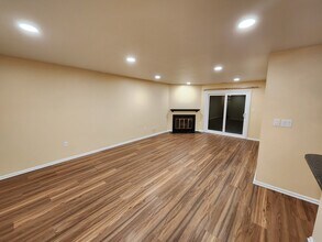 33 Cypress Ct in Trenton, NJ - Building Photo - Building Photo