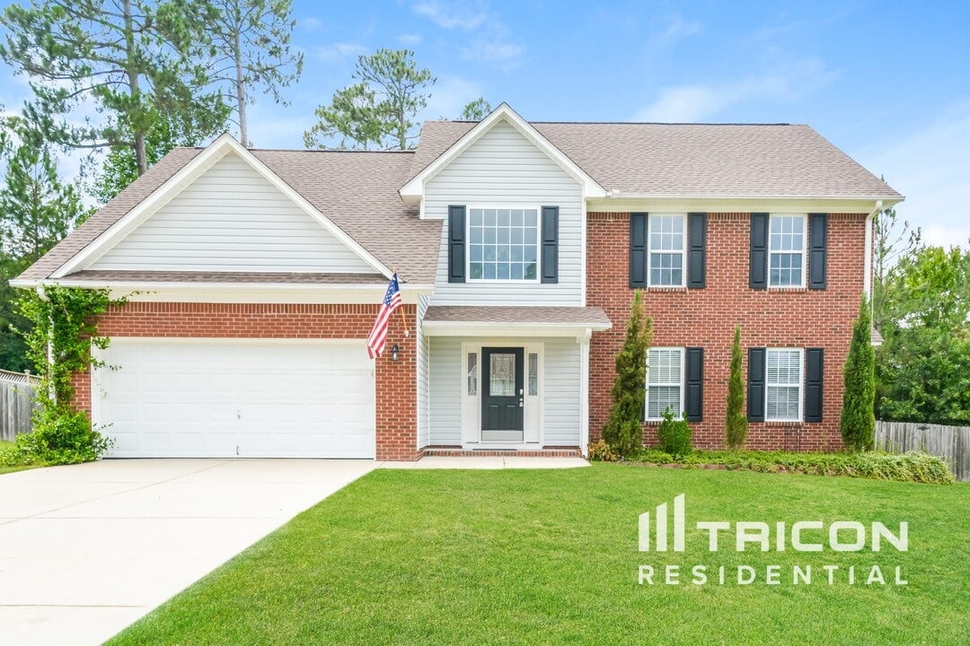 82 Hester Pl in Cameron, NC - Building Photo