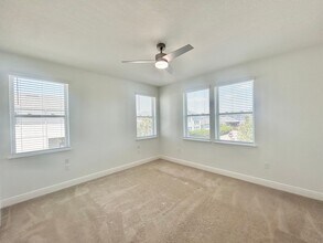 12902 Salk Way in Orlando, FL - Building Photo - Building Photo